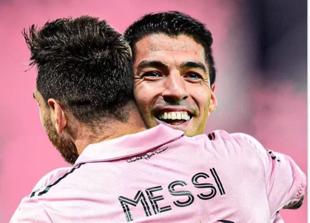 ΕΠΙΣΗΜΟ: Παρέα ξανά με τον Μέσι ο Σουάρες!