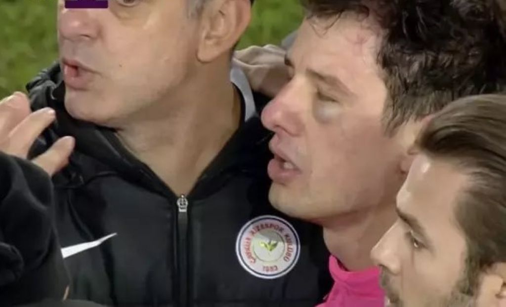 Εμετικό συμβάν – Ανελέητο ξύλο σε διαιτητή… στην Super Lig της Τουρκίας (vid)