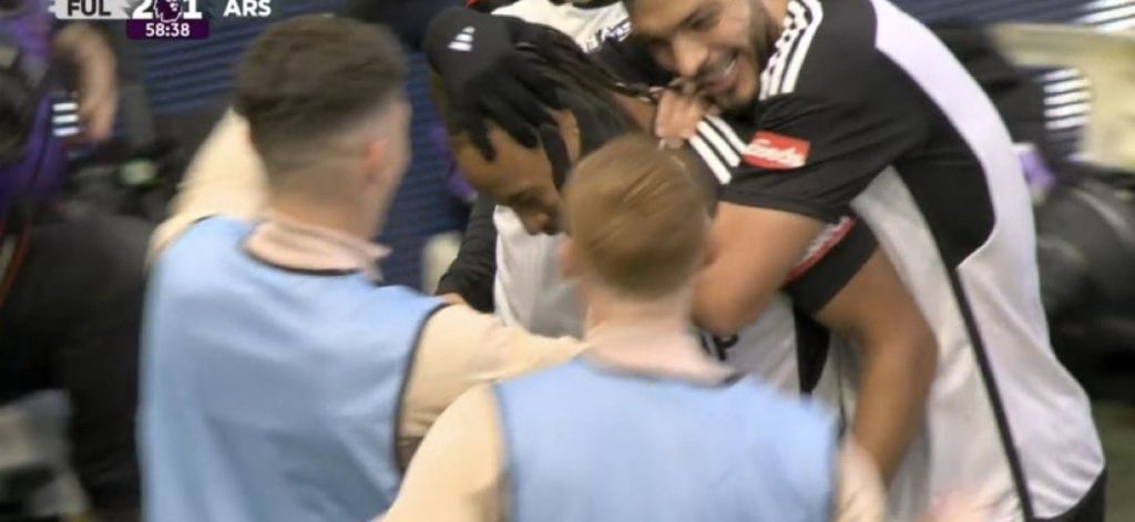 Άρσεναλ, μην μιλάς για ΤΙΤΛΟ – Τραγική άμυνα, της το γύρισε η Φούλαμ! (vid)