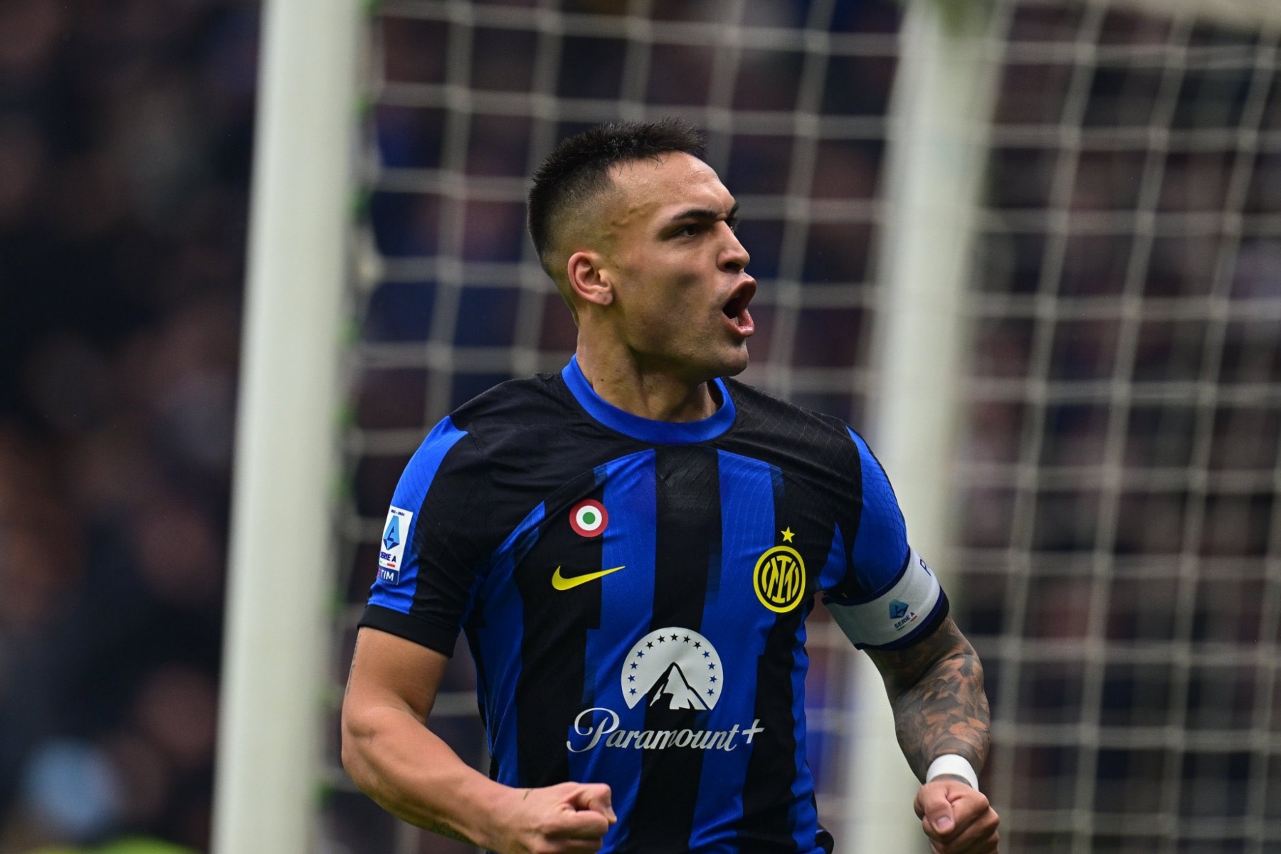 Υπερπρωταθλήτρια Ιταλίας η Ίντερ – «Πάτησε» τη Νάπολι με… super Μαρτίνες! (vid)