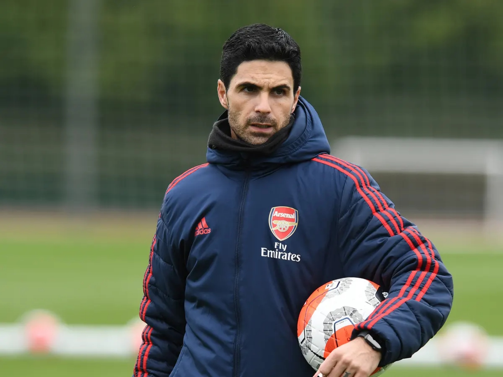 Η Άρσεναλ πλησίασε την… οικογένεια του αμυντικού που θέλει!