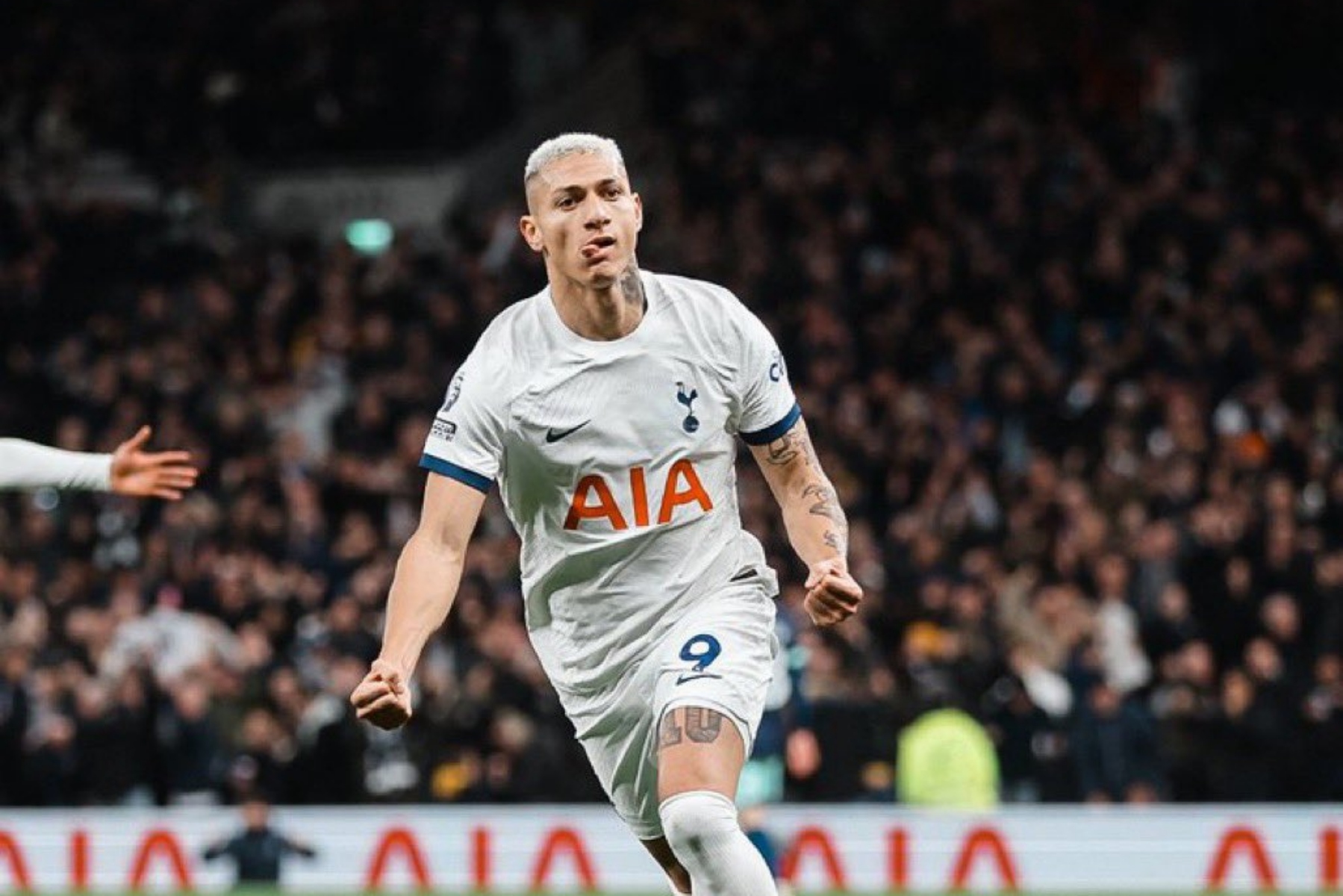 «Βροχή» από γκολ και τελικά… χαμόγελα για την Τότεναμ! (vids)