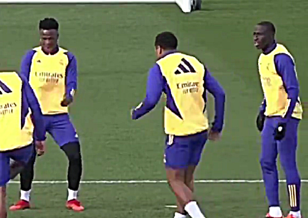 Κλαμπάκι έκαναν το προπονητικό της Ρεάλ οι Μπέλιγχαμ και Βινίσιους! (vid)