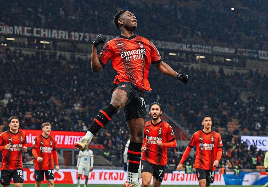 Χάρμα οφθαλμών η Μίλαν και πρόκριση στα προημιτελικά (vid)