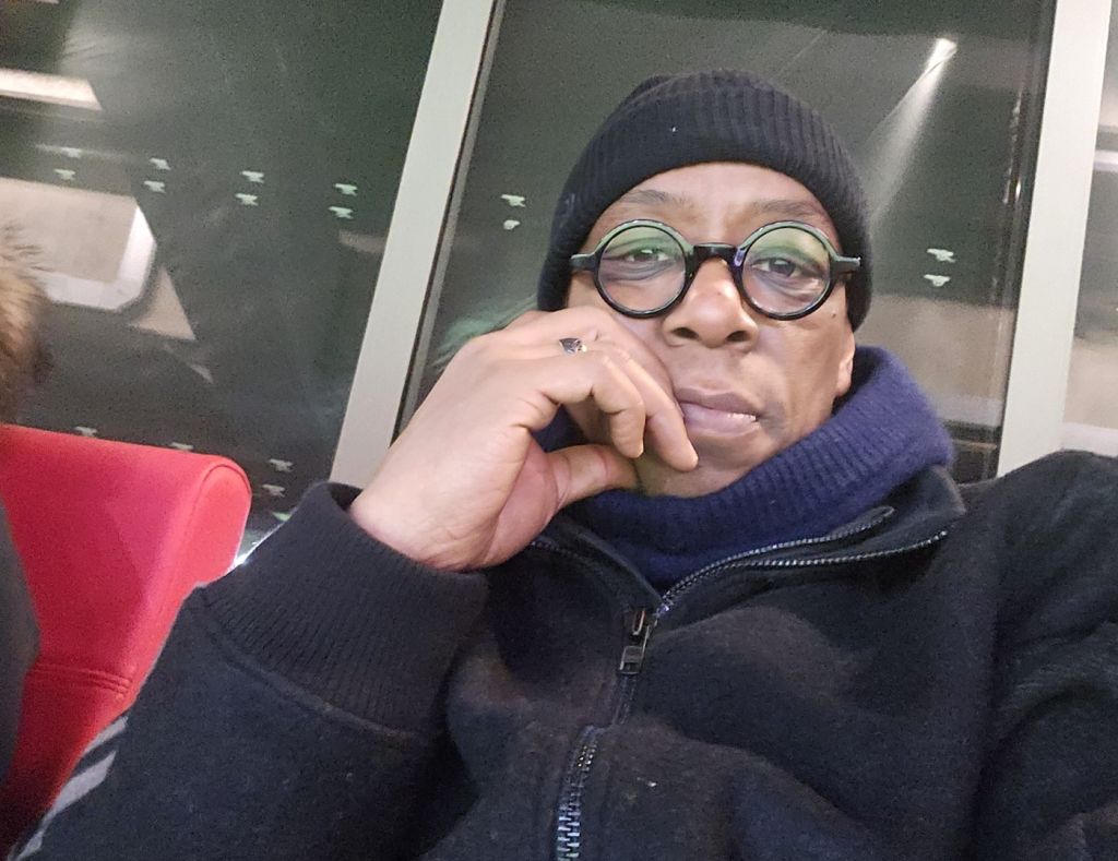 Απήυδησε στην εξέδρα του «Έμιρεϊτς» παλαίμαχος θρύλος της Άρσεναλ: «Θέλουμε killer» (pic)