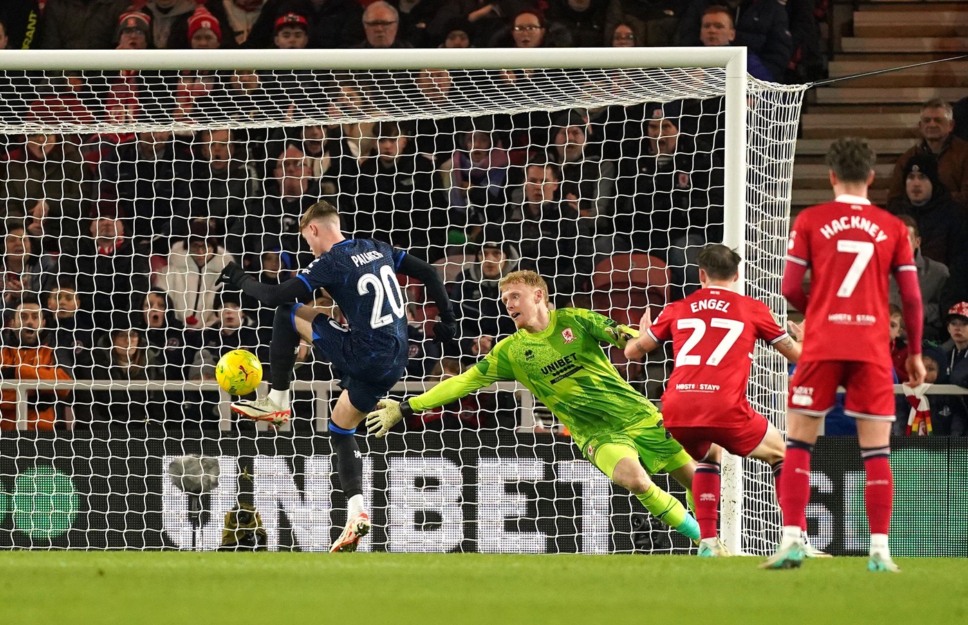 Ρεσιτάλ αστοχίας η Τσέλσι, ούτε επίτηδες να τα χάνει ο Πάλμερ! (vids)