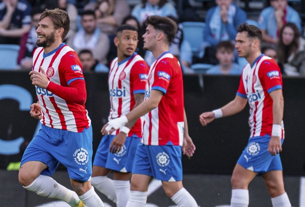 Με Πόρτου ξανά στην κορυφή η Χιρόνα (vid)