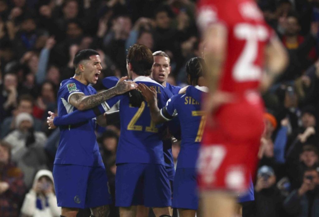 Ήδη στον τελικό η Τσέλσι, 4-0 στο ημίχρονο τη Μίντλεσμπρο! (vids)