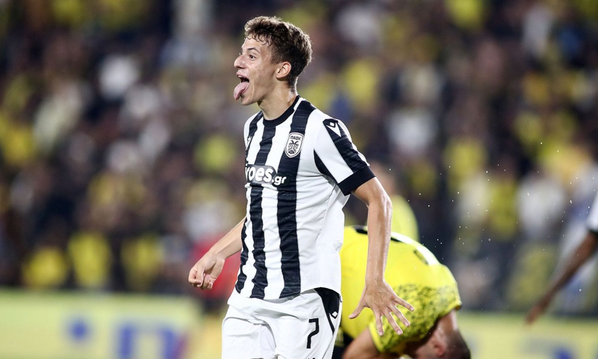 Μάγκας Κωνσταντέλιας, παντρεύεται στα 21 του – Το πιο «όμορφο γκολ» της ζωής του (pic)