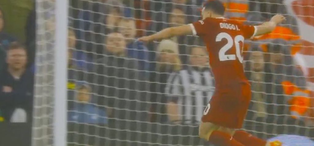 Άγριο «κράξιμο» από τους Άγγλους στον Ζότα: «Ξεφτίλα… Έπεσε αντί να σκοράρει» (pic)