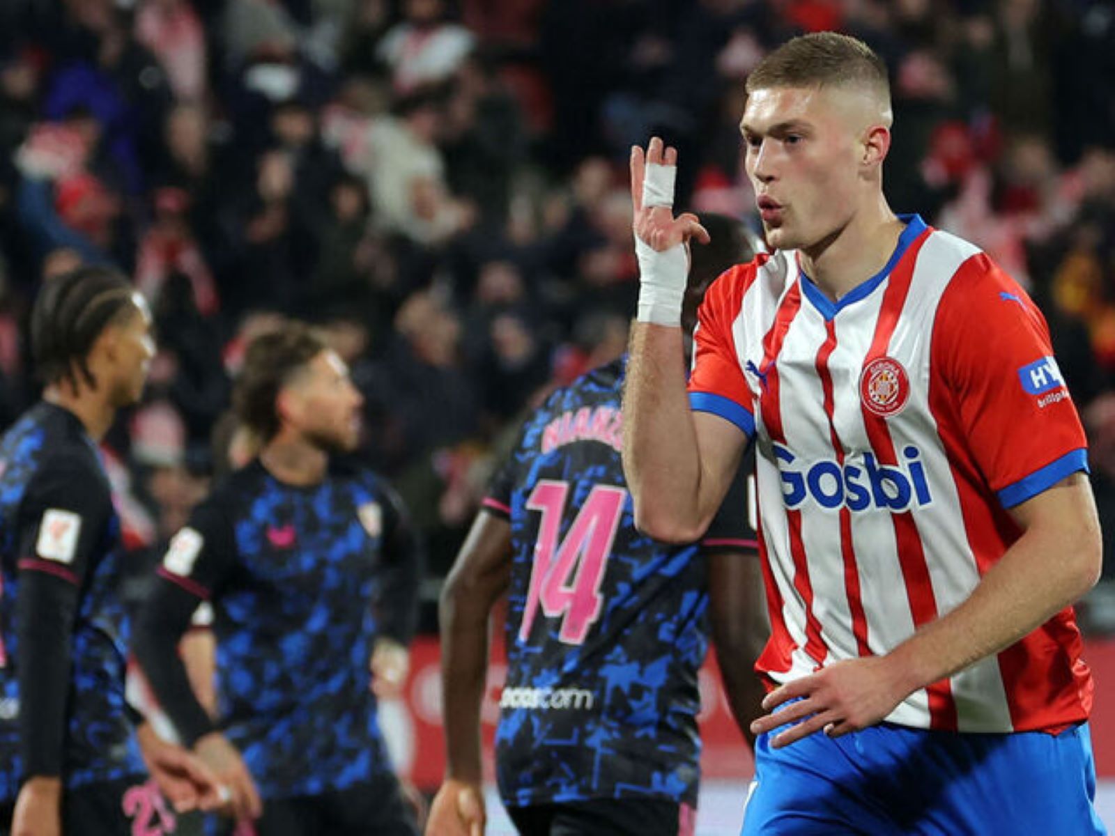 H κίνηση του Ντόβμπικ που δείχνει το πόσο πολύ θέλει να παίξει στη Ρόμα