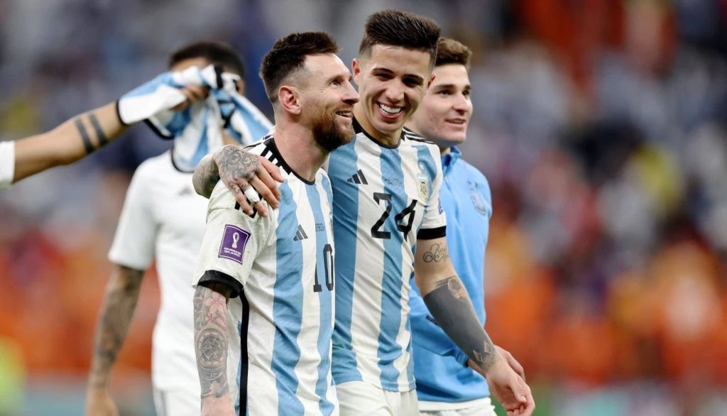 Ένζο: «Ξεπερνάει τη φαντασία το να παίζεις μαζί με τον Μέσι»