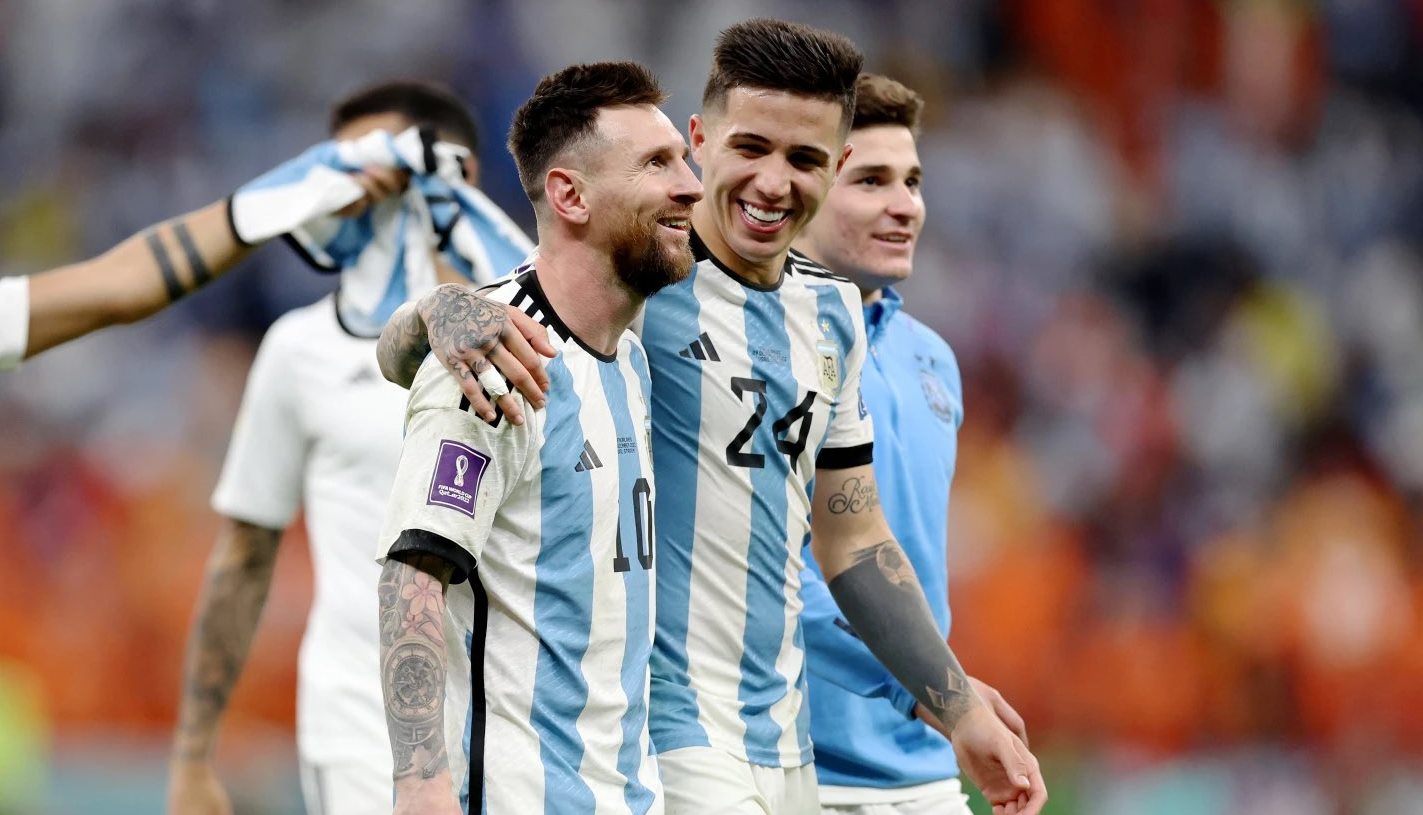 Ένζο: «Ξεπερνάει τη φαντασία το να παίζεις μαζί με τον Μέσι»