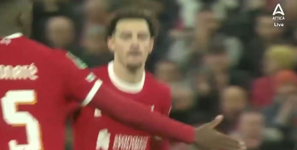 Πολύ σκληρή για να χάσει η Λίβερπουλ: Το γύρισε σε τρία λεπτά! (vids)