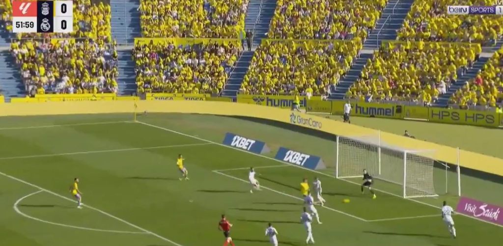 Για… κλάματα η άμυνα της Ρεάλ – Της έβαλε γκολ μέχρι και ο Μουνιόθ! (vid)