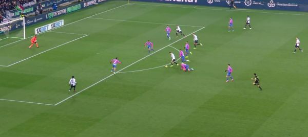 Η Μίλαν δεν παίζει μόνη της. Και θα πρέπει να βιαστεί!