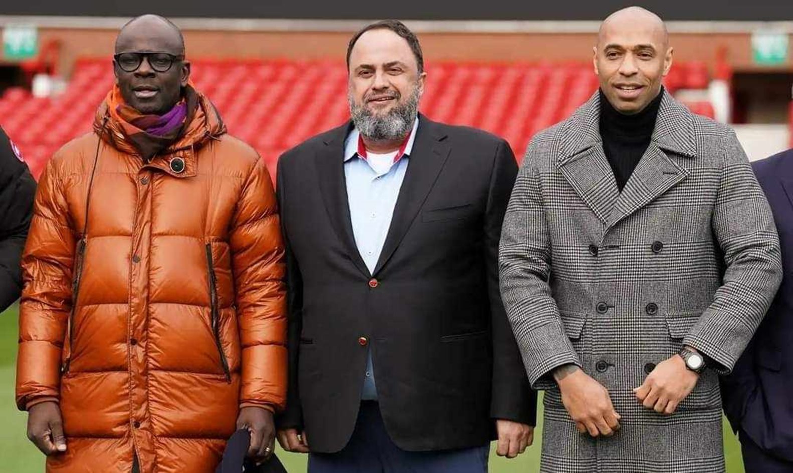 Μαρινάκης προς CEO Premier League: «Ιστορική και όχι “μικρή” ομάδα η Νότιγχαμ»