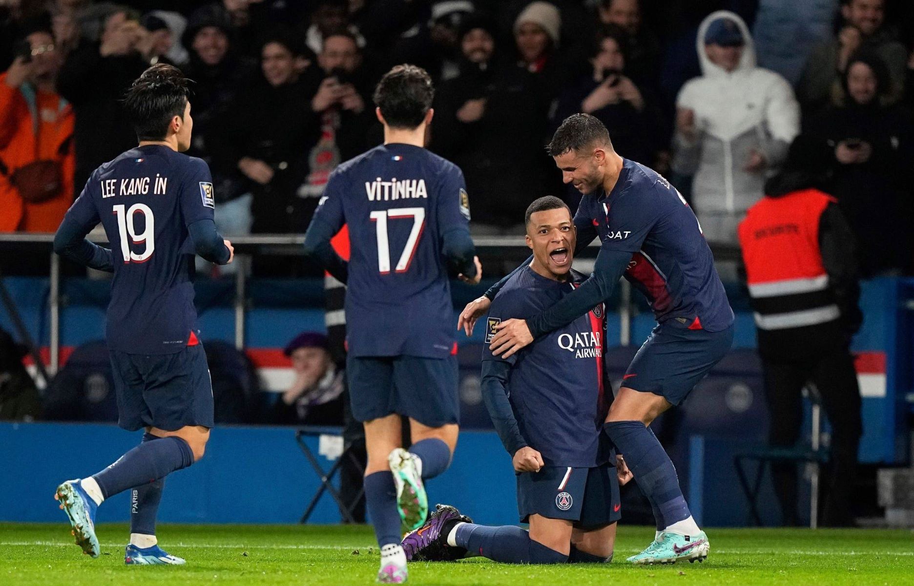 Μπαπέ: «Δεν έχω πάρει κάποια απόφαση για το μέλλον μου»