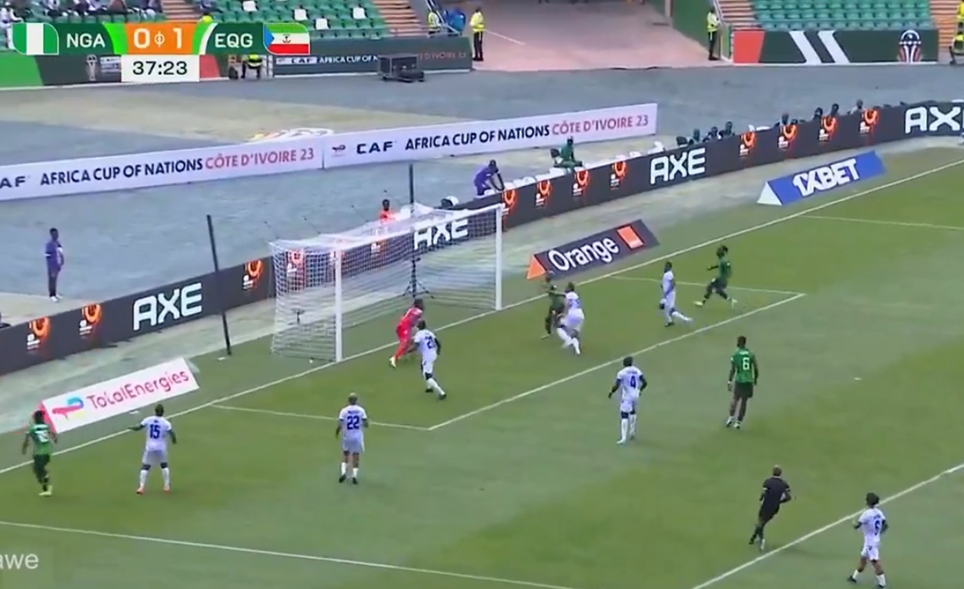 Άρχισαν τα όργανα, πρώτο «τεμάχιο» του Όσιμεν στο Copa Africa (vid)