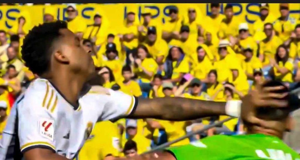 Μετά την Αλμερία και η Λας Πάλμας φωνάζει για τη διαιτησία: Αυτή είναι η φάση με τον Ροντρίγκο! (pic)