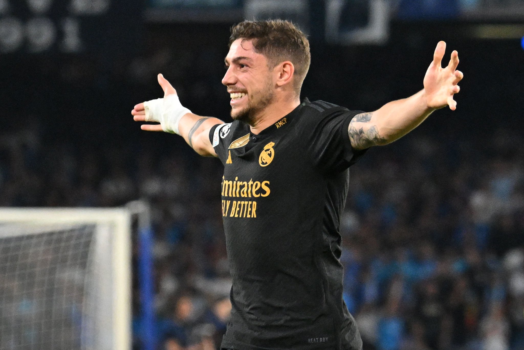 «Ντου» οπαδών της Ρεάλ στον Βαλβέρδε: «Καλά δεν ντρέπεσαι! Ψήφισες τον Μέσι;» (pic)