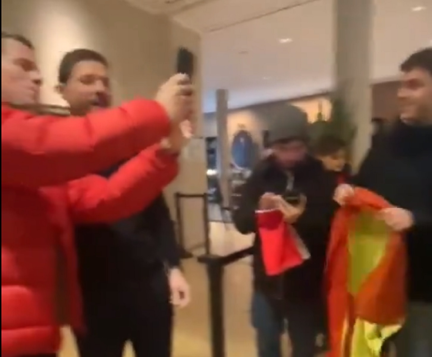 Έκλεισε το μάτι στη Ρεάλ ο Τσάμπι Αλόνσο – «Τώρα κάνω το Erasmus μου»