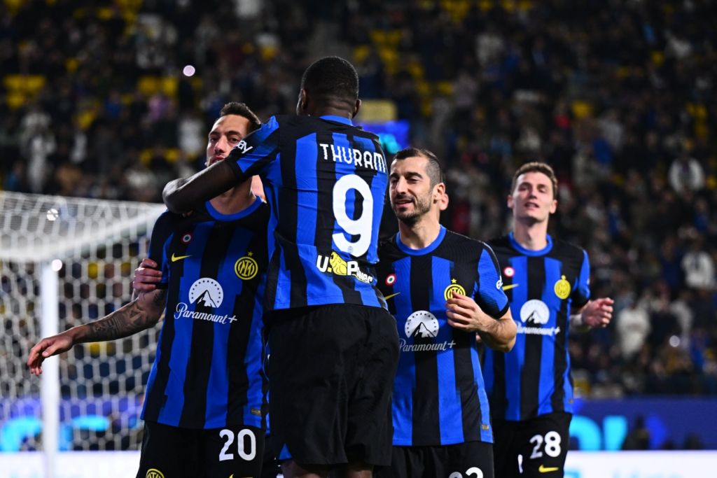 Η Ίντερ… κατασπάραξε τη Λάτσιο και πέρασε στον τελικό του Super Cup! (vid)