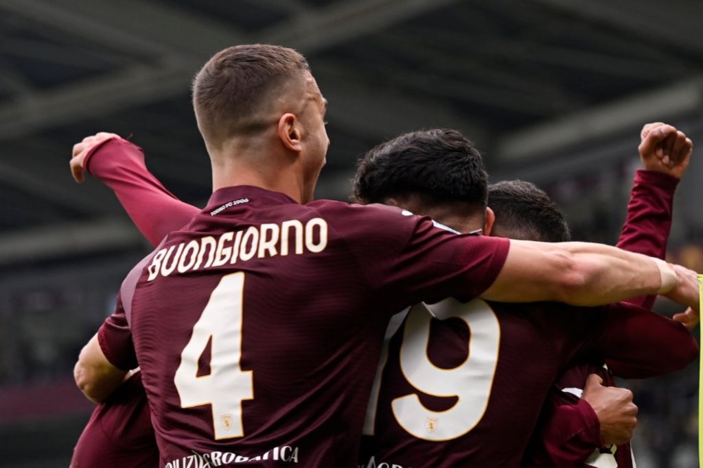 Ιστορικός διασυρμός για την Νάπολι – Τριάρα στη Πρωταθλήτρια η Τορίνο! (vid)