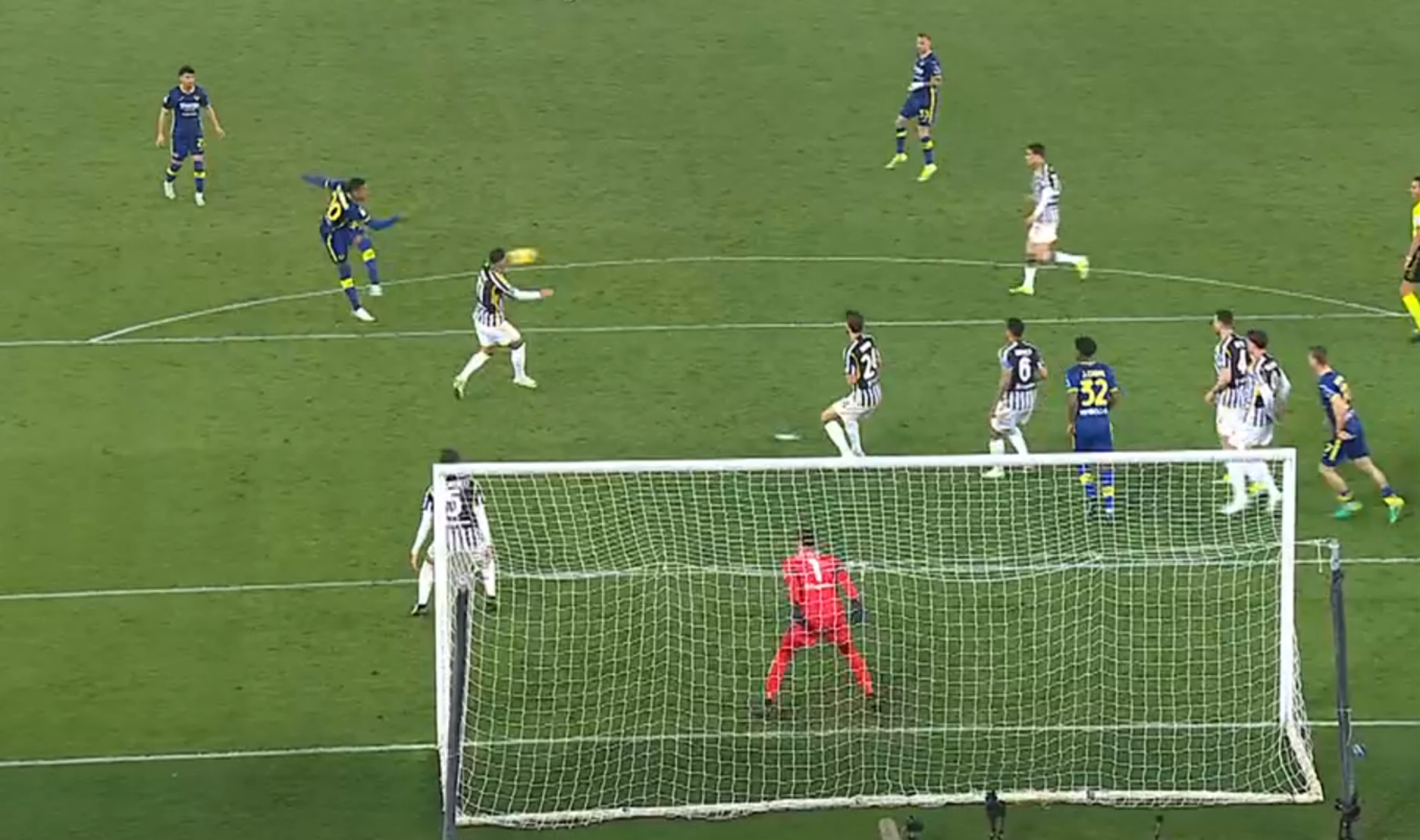 Βερόνα – Γιουβέντους: «Άρρωστη» γκολάρα από τον Φολορούνσο! (vid)