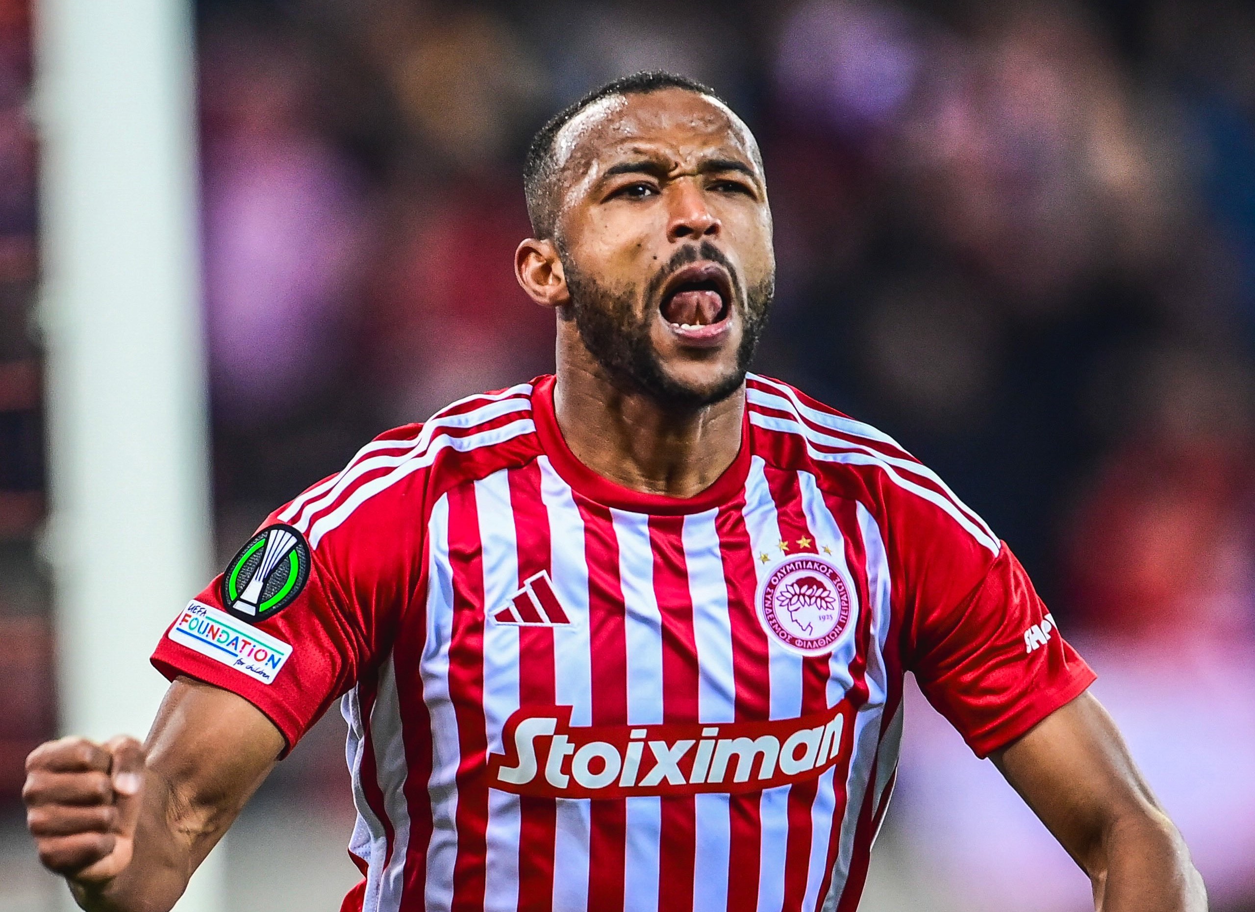 O Μουρίνιο ανάβει… φωτιές στον Ολυμπιακό – Προς Φενέρμπαχτσε ο Ελ Κααμπί