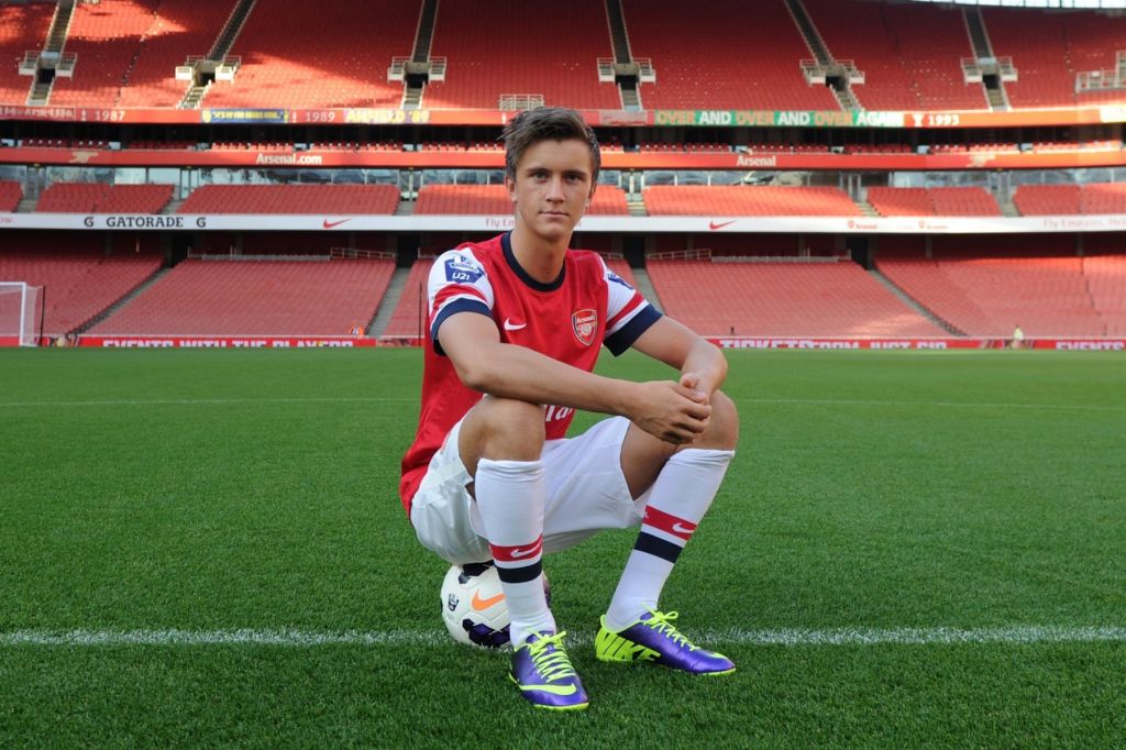 Άρσεναλ: Πρώην «Κανονιέρης» στο νοσοκομείο με πρόβλημα στον εγκέφαλο!