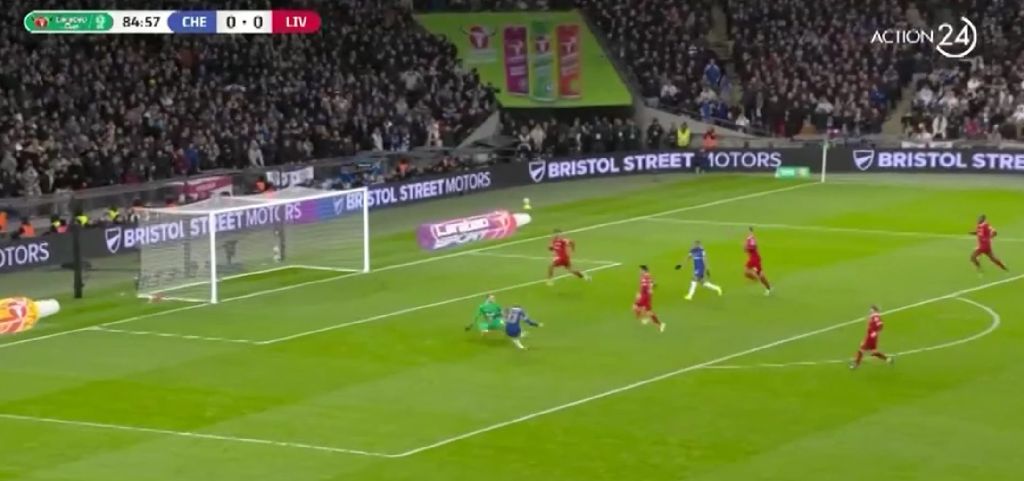 Η επέμβαση του τελικού: Ο Κέλεχερ «κατάπιε» τον Γκάλαχερ! (vid)