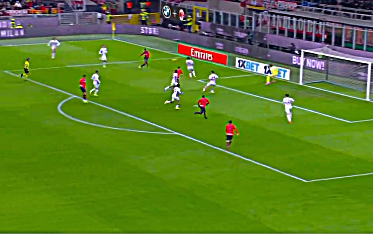 ΜΑΓΙΚΗ γκολάρα α λα Ροναλντίνιο ο Λεάο – Χαμογελάκι και… παστέλι! (vid)