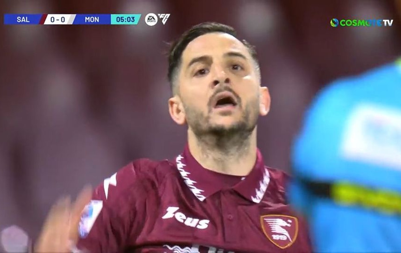 «Βράχος» ο Μανωλάς στο ντεμπούτο του με τη Σαλερνιτάνα (vid)