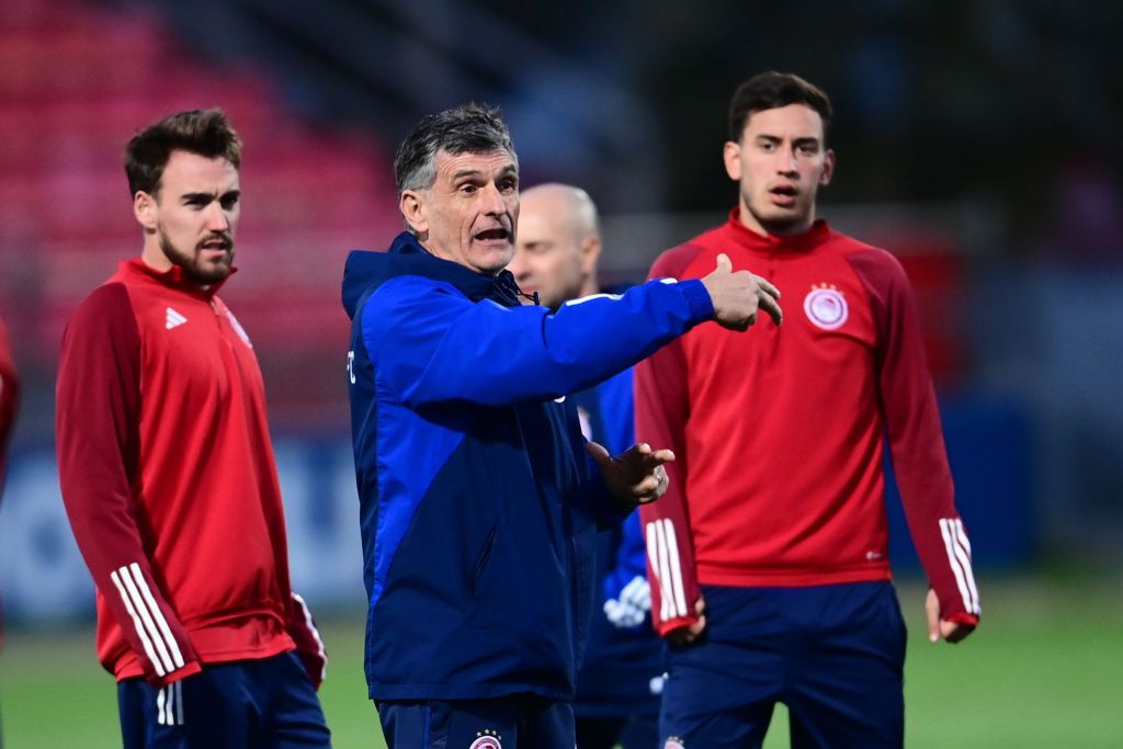 Ολυμπιακός – Φερεντσβάρος: Με εκπλήξεις η ενδεκάδα του Μεντιλίμπαρ (pic)