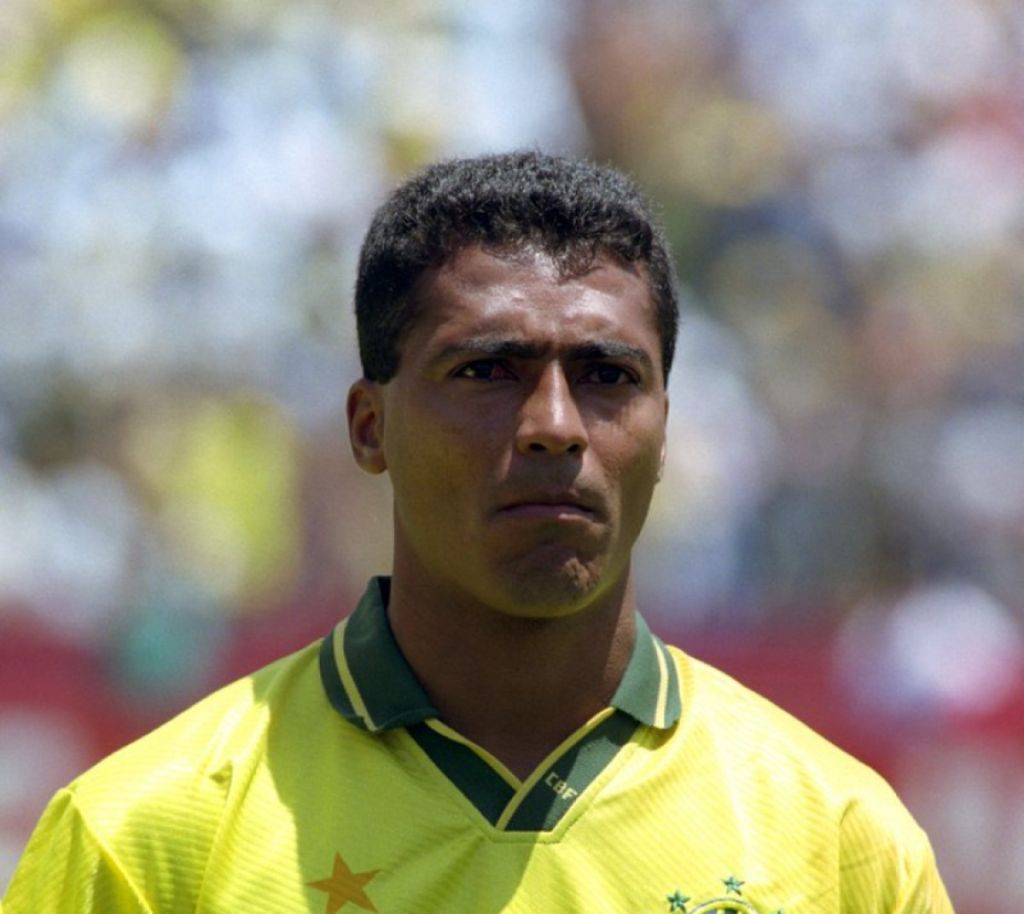 Ρομάριο: «Μόνο αυτοί ήταν καλύτεροι από μένα! Δεν είναι οι Κριστιάνο και Μέσι» (vid)