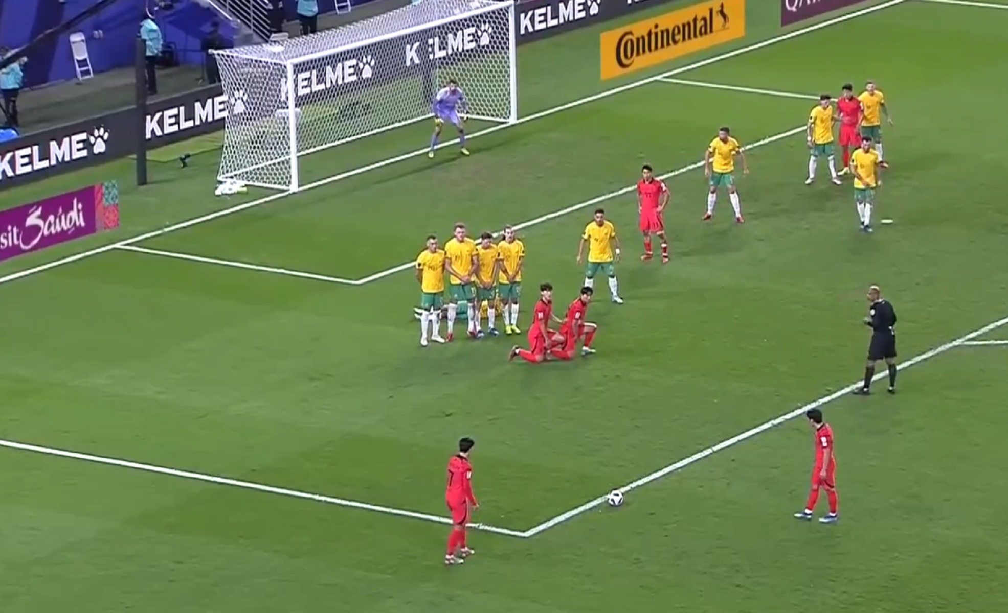 To απευθείας φάουλ… ποίημα του Σον που ισοπέδωσε τους Αυστραλούς (vid)