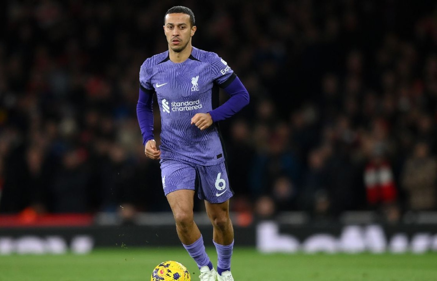 «Γυάλινος» ο Τιάγκο Αλκάνταρα, πέντε λεπτά στο χορτάρι και ξανά μανά νοκ άουτ!