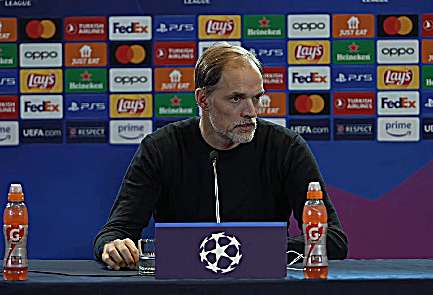 Απτόητος ο Τούχελ: «Δεν νιώθω καμία πίεση, ξέρω πώς είναι τα πράγματα»