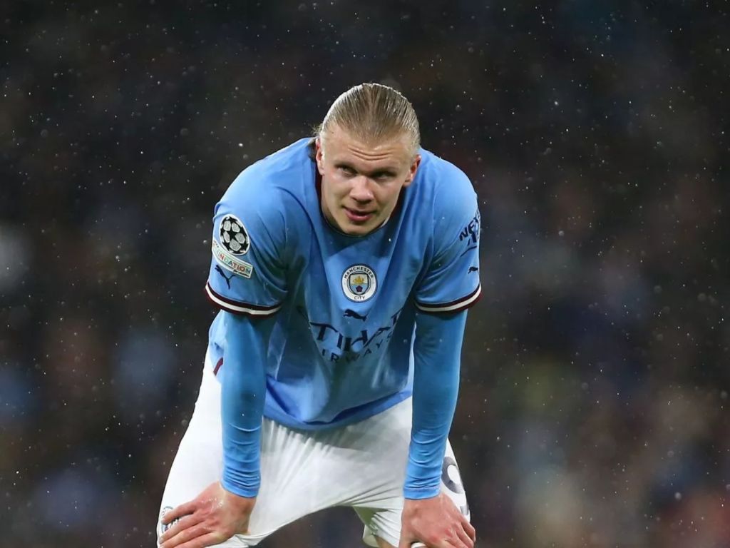 Κάραγκερ: «Αυτοί οι τρεις επιθετικοί, είναι με διαφορά καλύτεροι του Χάαλαντ»