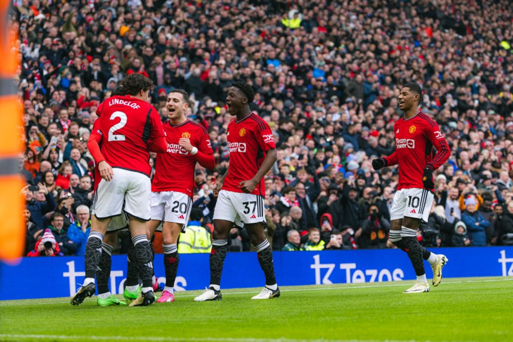 Τρεις εξαιρετικοί φορ για τη θέση του φουνταριστού στη Γιουνάιτεντ