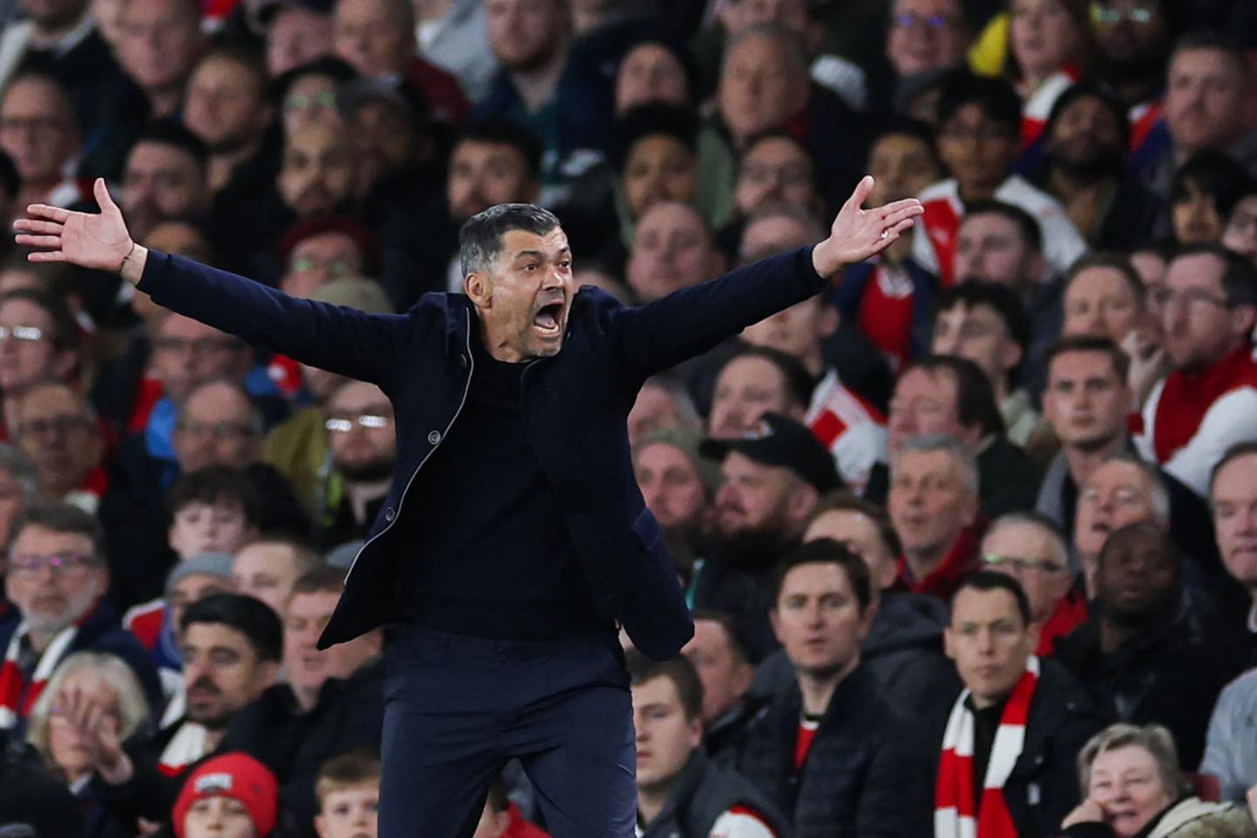 «Βόμβα» από Κονσεϊσάο: «Αν συνεχιστεί αυτό θα παραιτηθώ από το ποδόσφαιρο»!