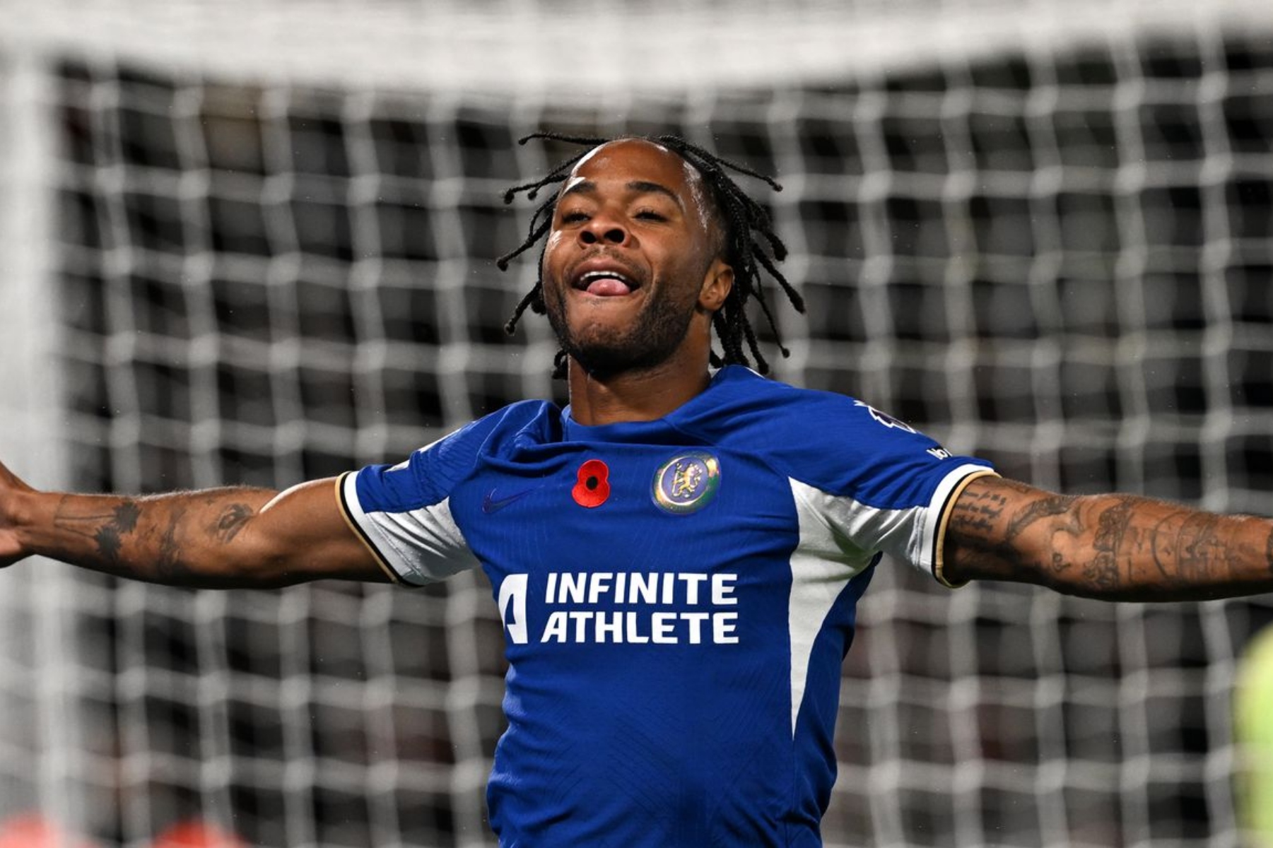 Συνεχίζει τα… ψέματα ο Στέρλινγκ: Βρήκε την επόμενη ομάδα του!