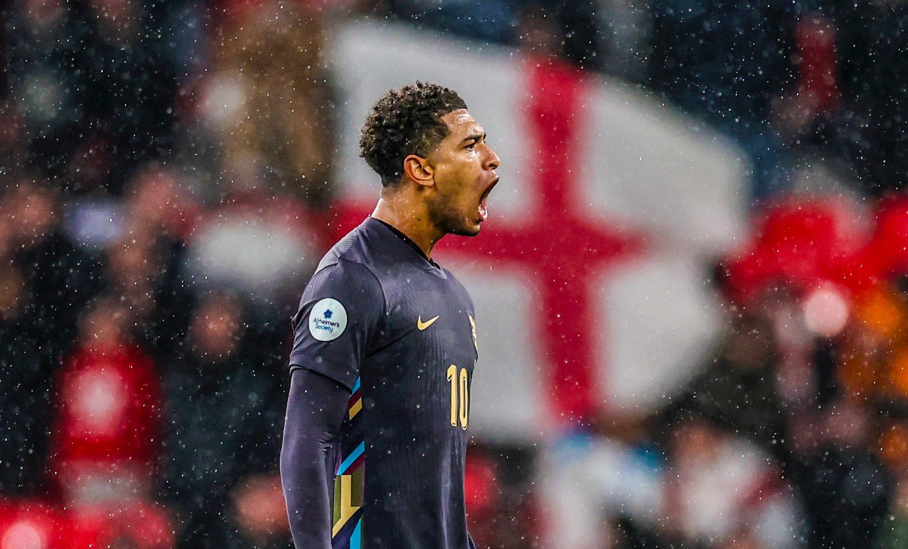 Μπέλιγχαμ: «Ακόμα τσιμπιέμαι για να δω αν όλα αυτά που ζω είναι αληθινά»