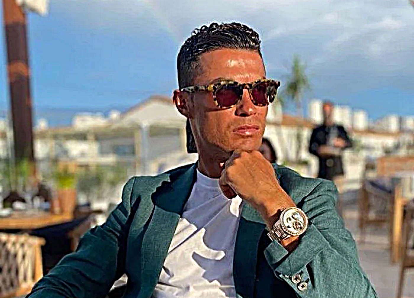 Μας έπεσαν τα σαγόνια με τη νέα Φεράρι του Κριστιάνο Ρονάλντο! (pic, vid)