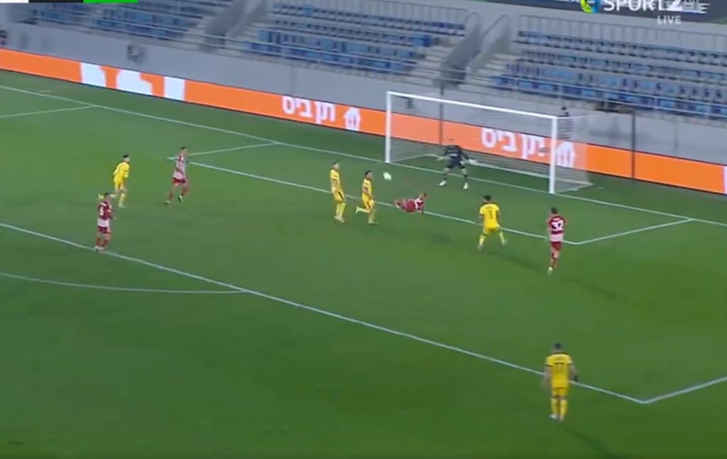 ΤΙ ΕΒΑΛΕ Ο ΕΛ ΚΑΑΜΠΙ! Ο Ολυμπιακός απάντησε στο πέναλτι του Ζάχαβι με ψαλιδάκι! (vid)