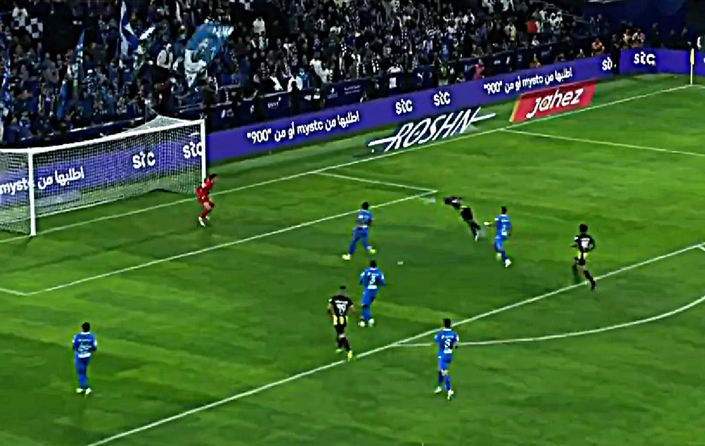 Μην μας γελούν τα μάτια μας: Γκολάρα με κεφαλιά – ψαράκι ο Καντέ! (vid)