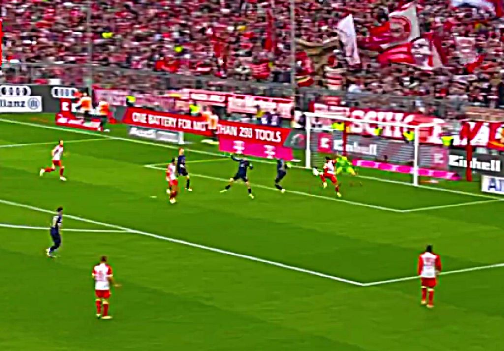 Επιστροφή από τραυματισμό με εξωπραγματική γκολάρα ο Γκνάμπρι! (vid)