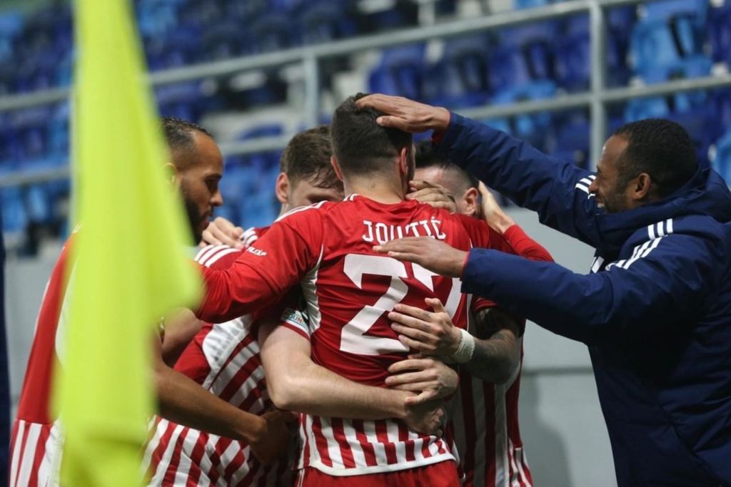 Η UEFA θυμήθηκε τον legend του Ολυμπιακού (pic)