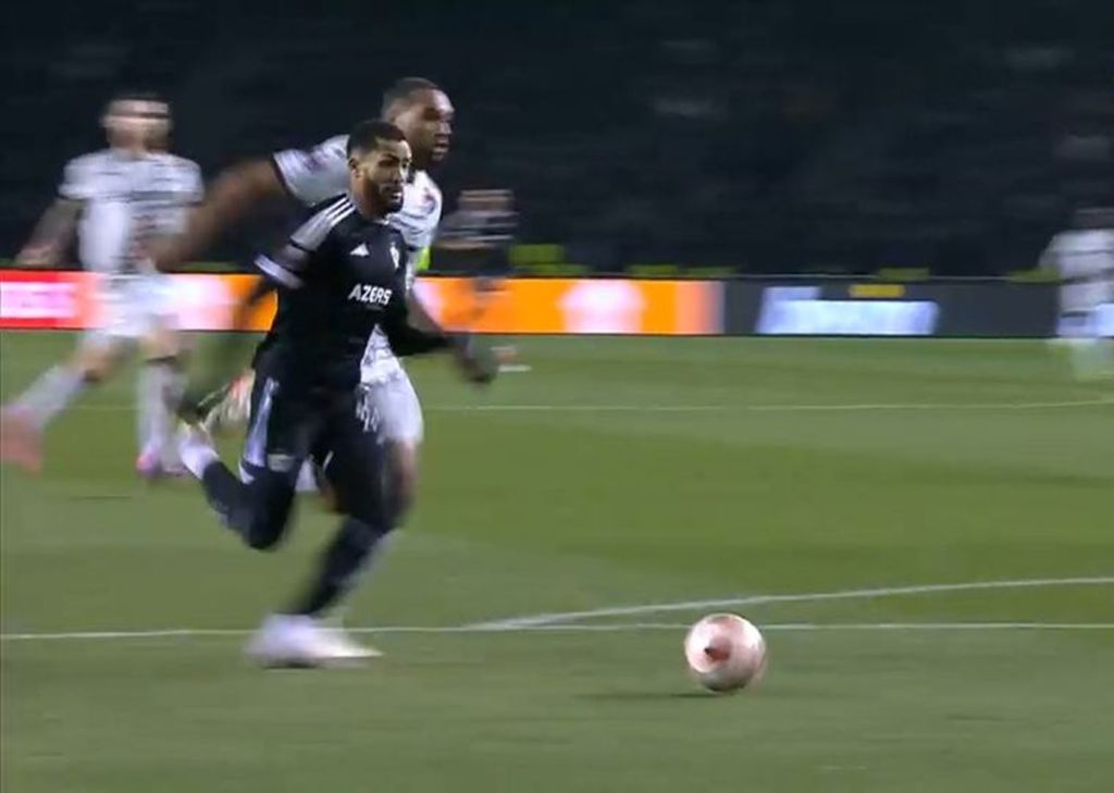 Με ποδοσφαιρική… αλητεία η Καραμπάγκ «βάρεσε» δυο φορές τη Λεβερκούζεν! (vids)